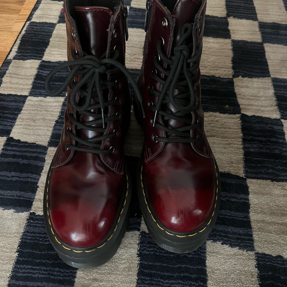 Dr. Martens burgundy platform boots - Picture 3 of 7